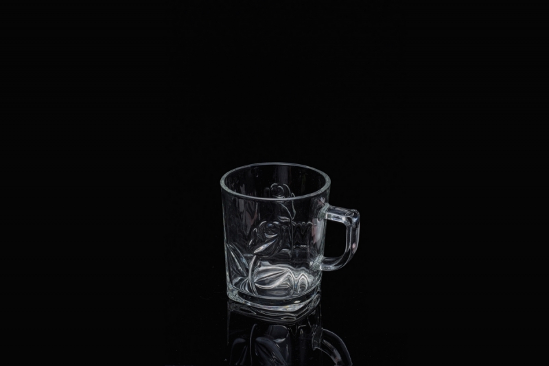玻璃酒杯的耐热性如何？茄子视频网站免费看能承受多高温度？
