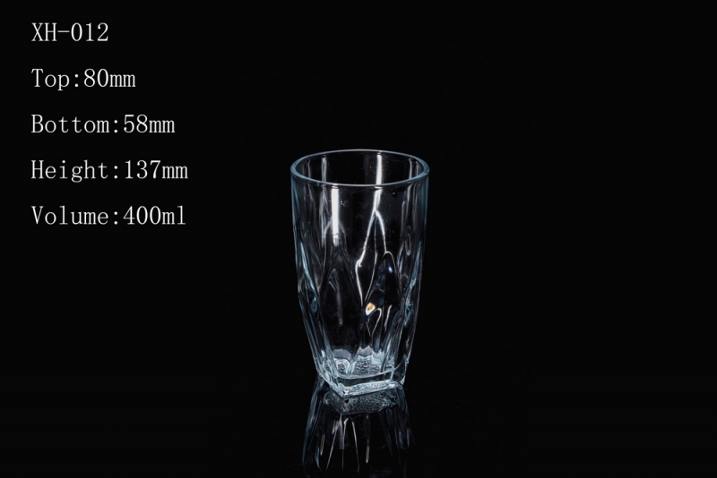 如何区分“水晶酒杯”和“玻璃酒杯”？